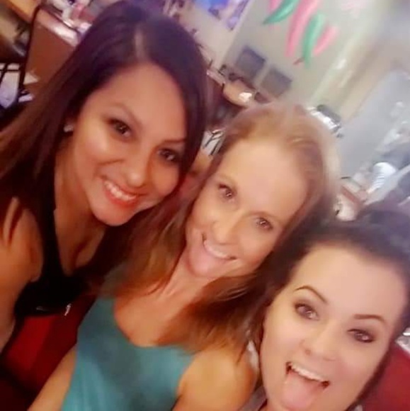 Meet your Posher, Shane' - Picture 3 of 4